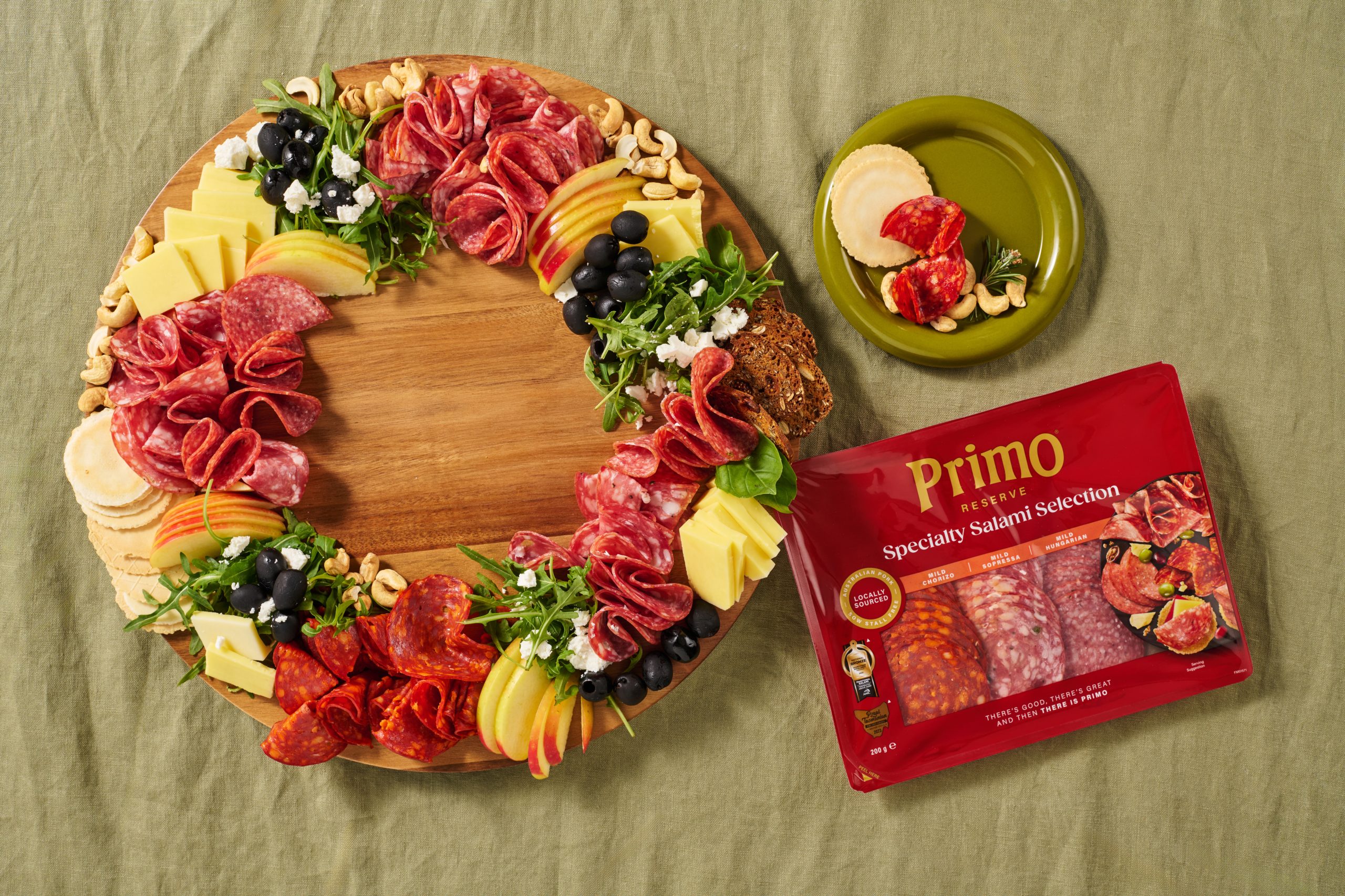 Styled Photo of Primo small good food in the shape of a Christmas Wreath